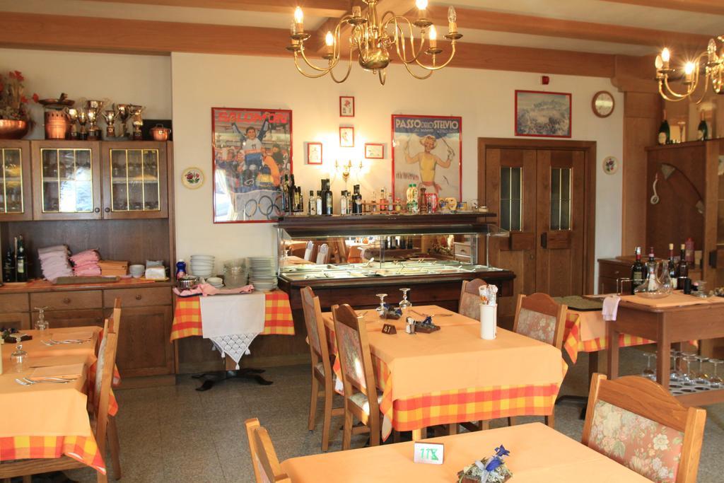 Hotel Genziana Passo Stelvio Eksteriør billede