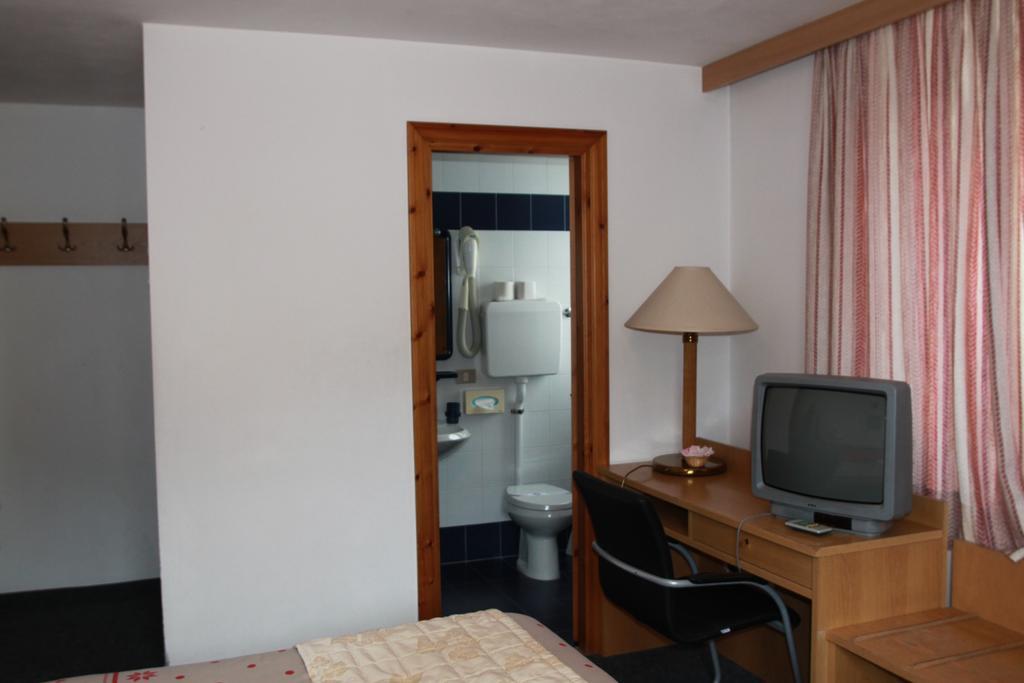 Hotel Genziana Passo Stelvio Eksteriør billede